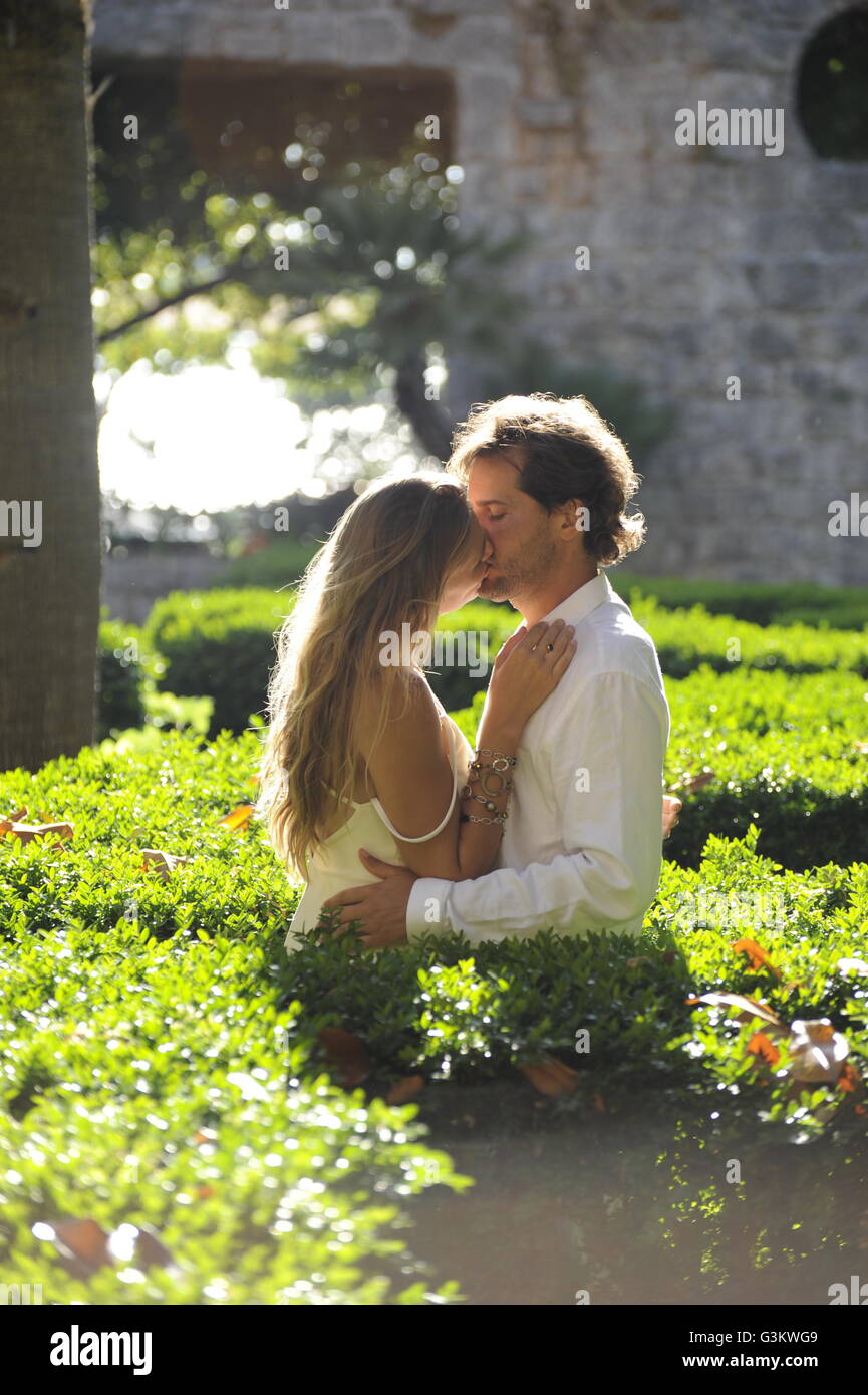Couple romantique en Croatie, île de Lokrum à Dubrovnik Banque D'Images