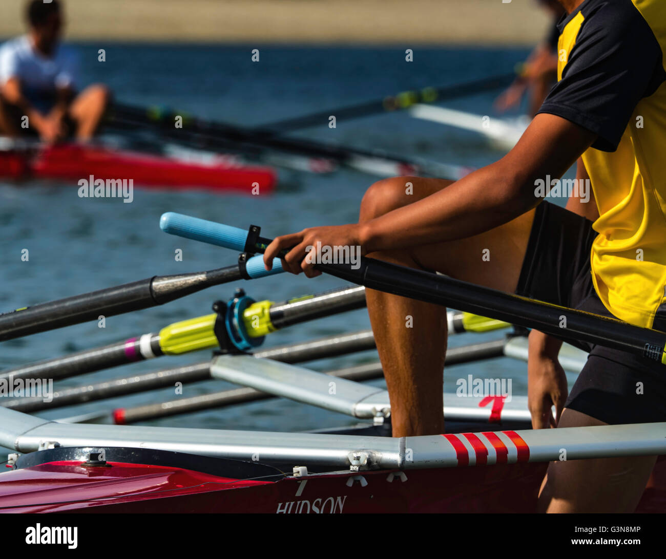 Les mains d'aviron sont prêt à relever le défi de la concurrence Banque D'Images