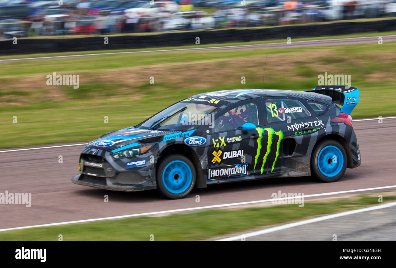 Voitures de course mondiale, Ford Focus RS RX conduit par Andreas Bakkerud. Banque D'Images