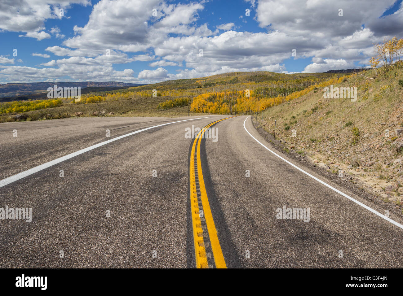 Scenic Byway 12 en haut de la montagne Boulder dans l'Utah, l'Amérique Banque D'Images