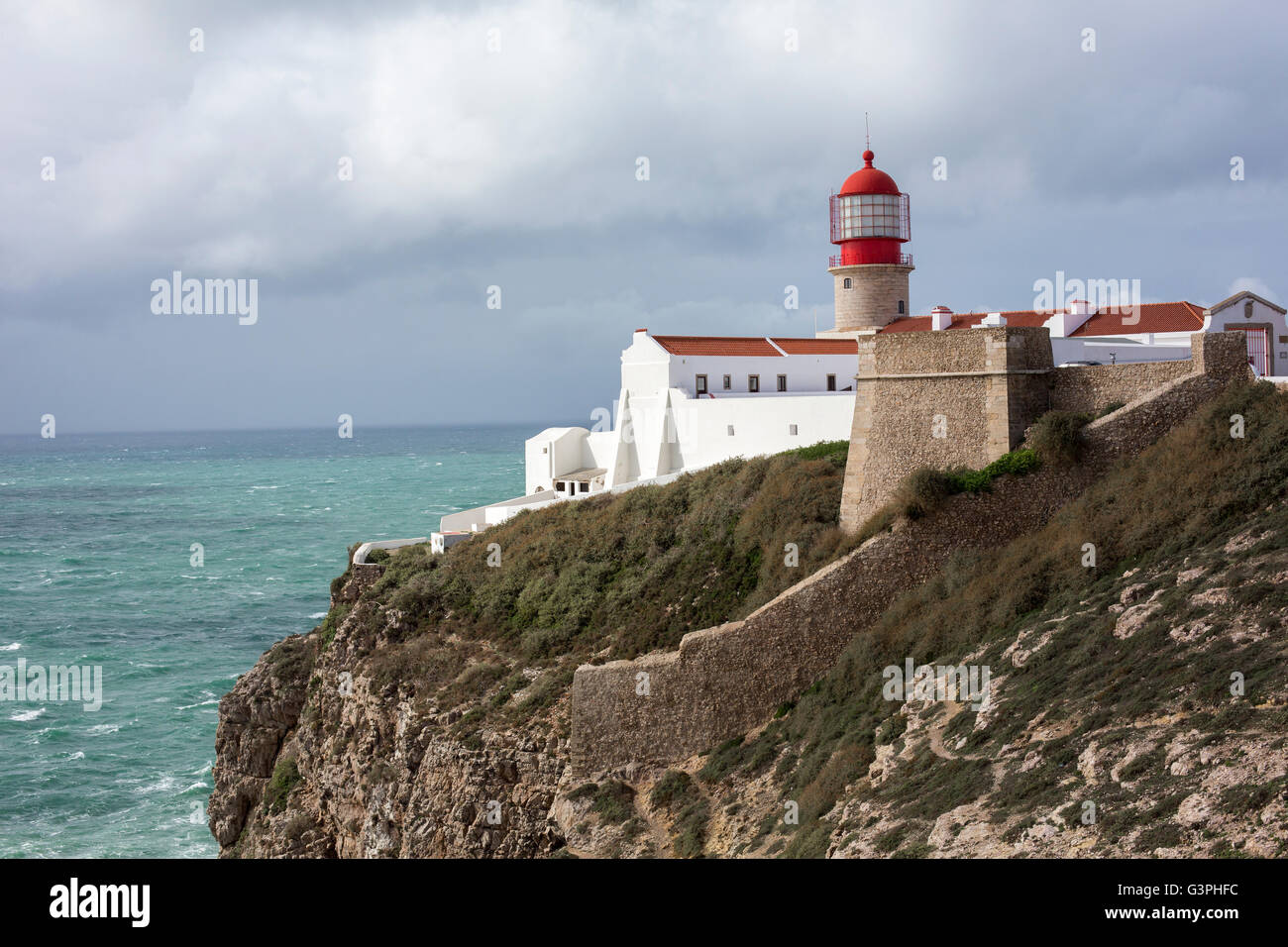 Le point de vue de l'océan de la falaise, Algarve, Sagres, Cabo de Sao Vicente, Portugal Banque D'Images