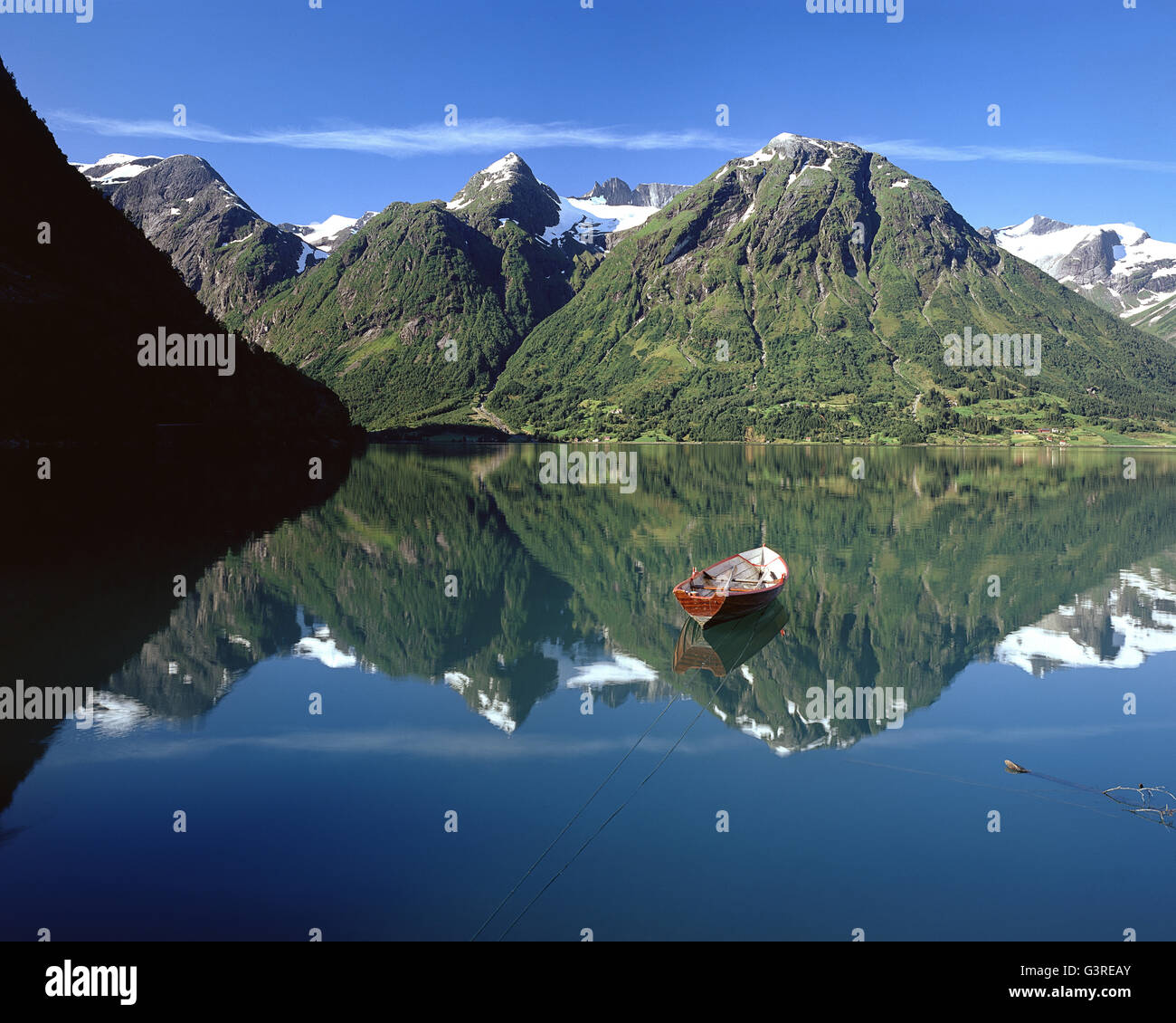 Non - Sogn og Fjordane : Lac Strynsvatn Banque D'Images