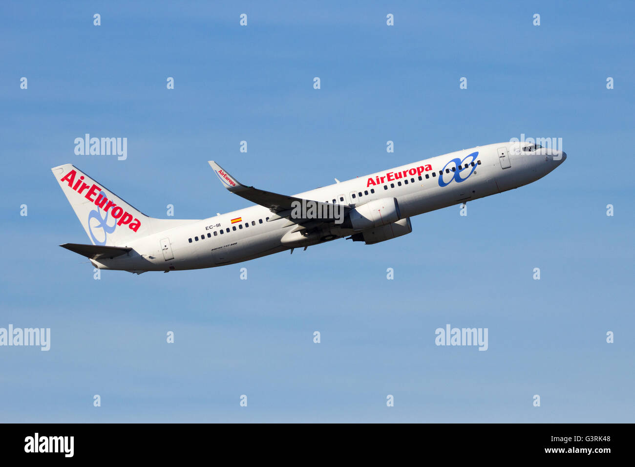 AirEuropa Boeing 737NG de décollage de l'aéroport de Schiphol. Banque D'Images