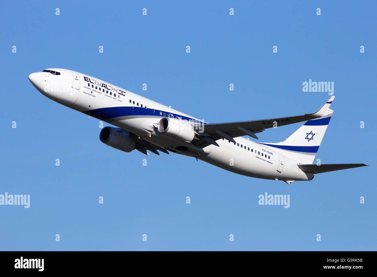 El Al Israel Airlines Boeing 737 à décoller de l'aéroport de Schiphol Banque D'Images