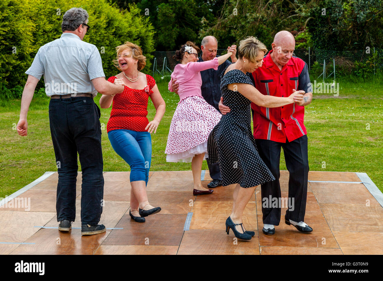 Le PJ's Dance Group à la Fete Maresfield, Sussex, UK Banque D'Images