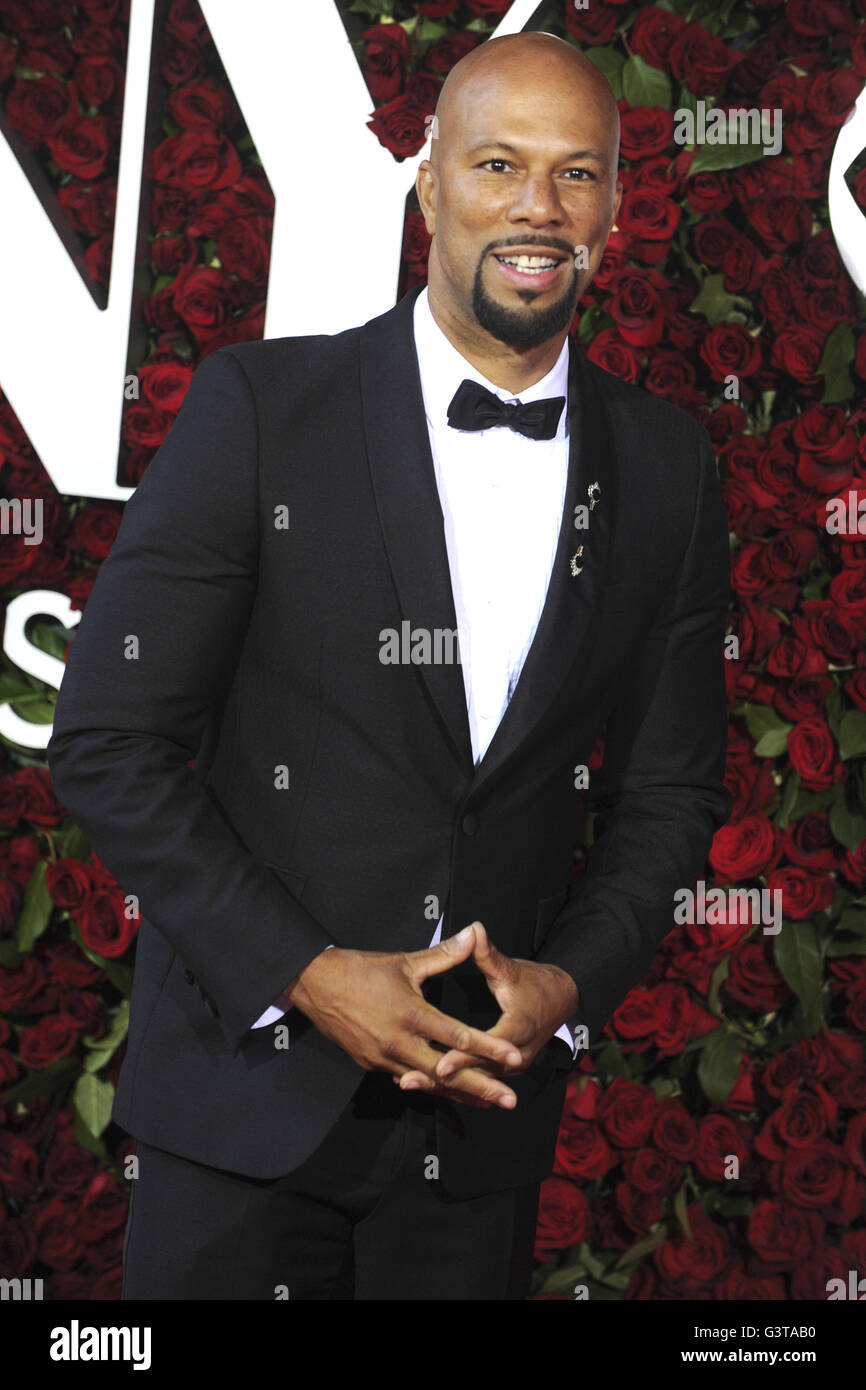 Participation à la 70e assemblée annuelle commune Tony Awards au Beacon Theatre le 12 juin 2016 à New York. | Verwendung weltweit Banque D'Images