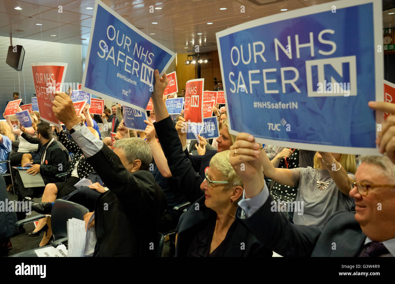 Travail restent en Europe événement de campagne avec l'appui du cabinet fantôme le NHS à TUC L'AC. Banque D'Images