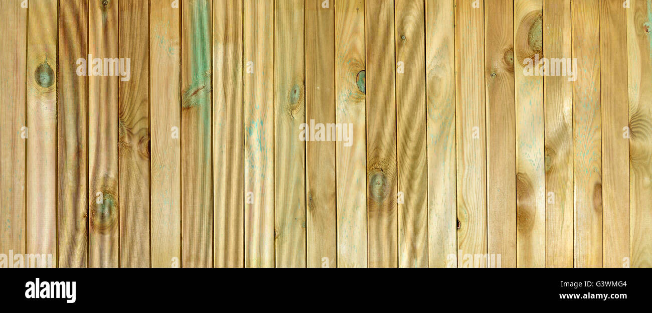 Vue de dessus de table en bois. Pin rainuré avec noeuds Banque D'Images