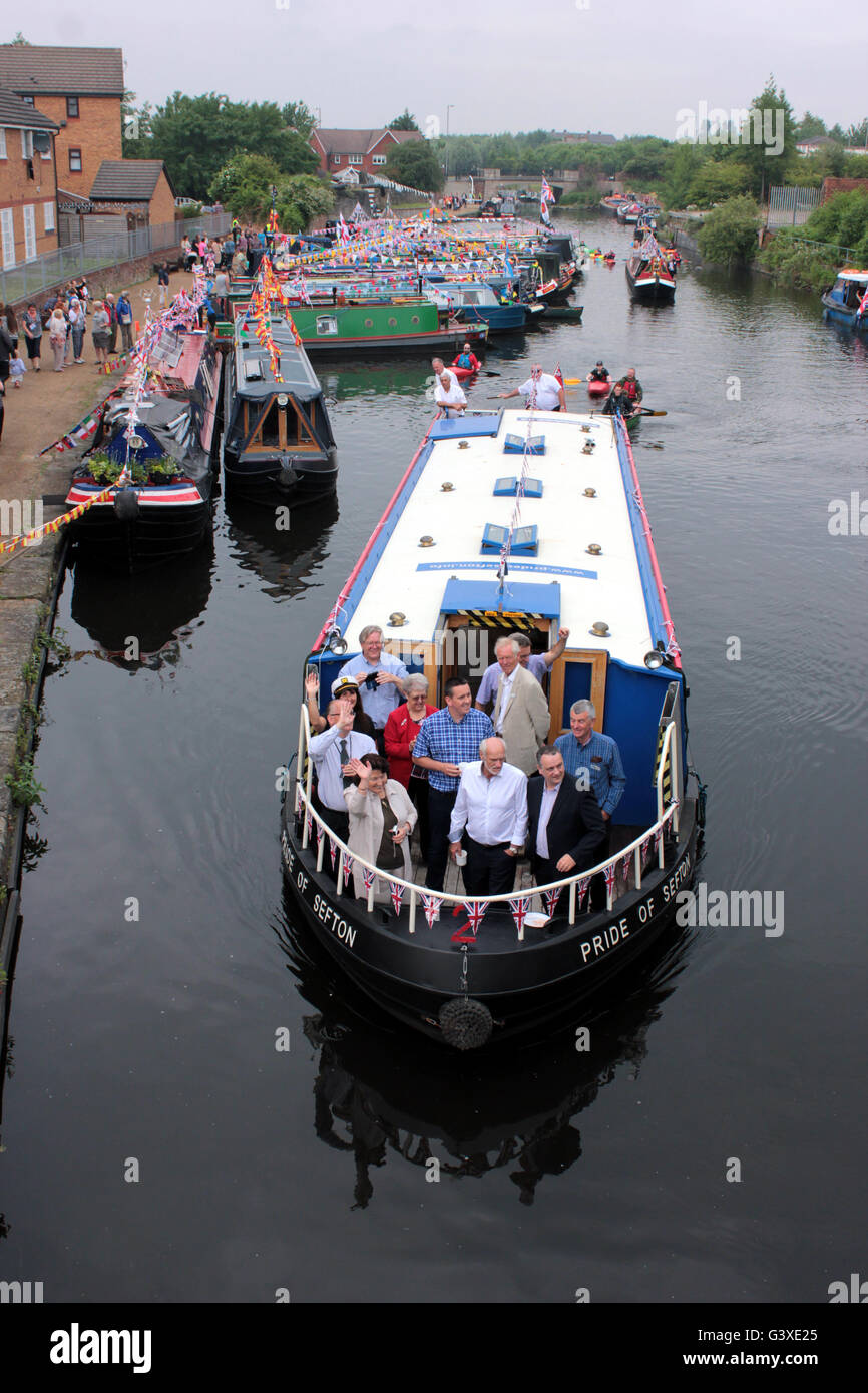 L'ouverture du VIP's arrivent à l'Association de la navigation intérieure à l'Eldonian festival village de Liverpool. Banque D'Images