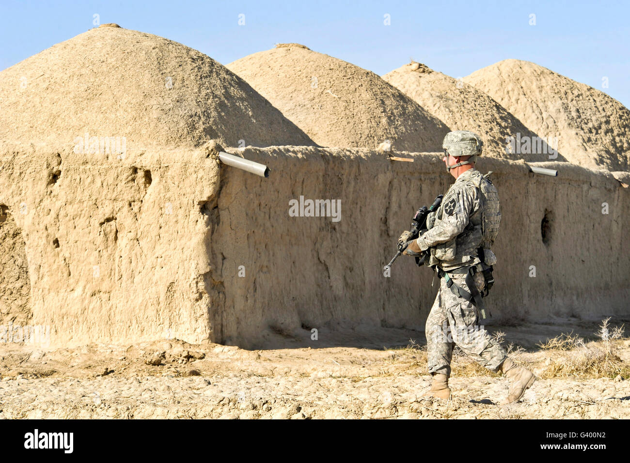 Soldat de l'armée américaine effectue une patrouille à pied dans la province de Helmand, en Afghanistan. Banque D'Images