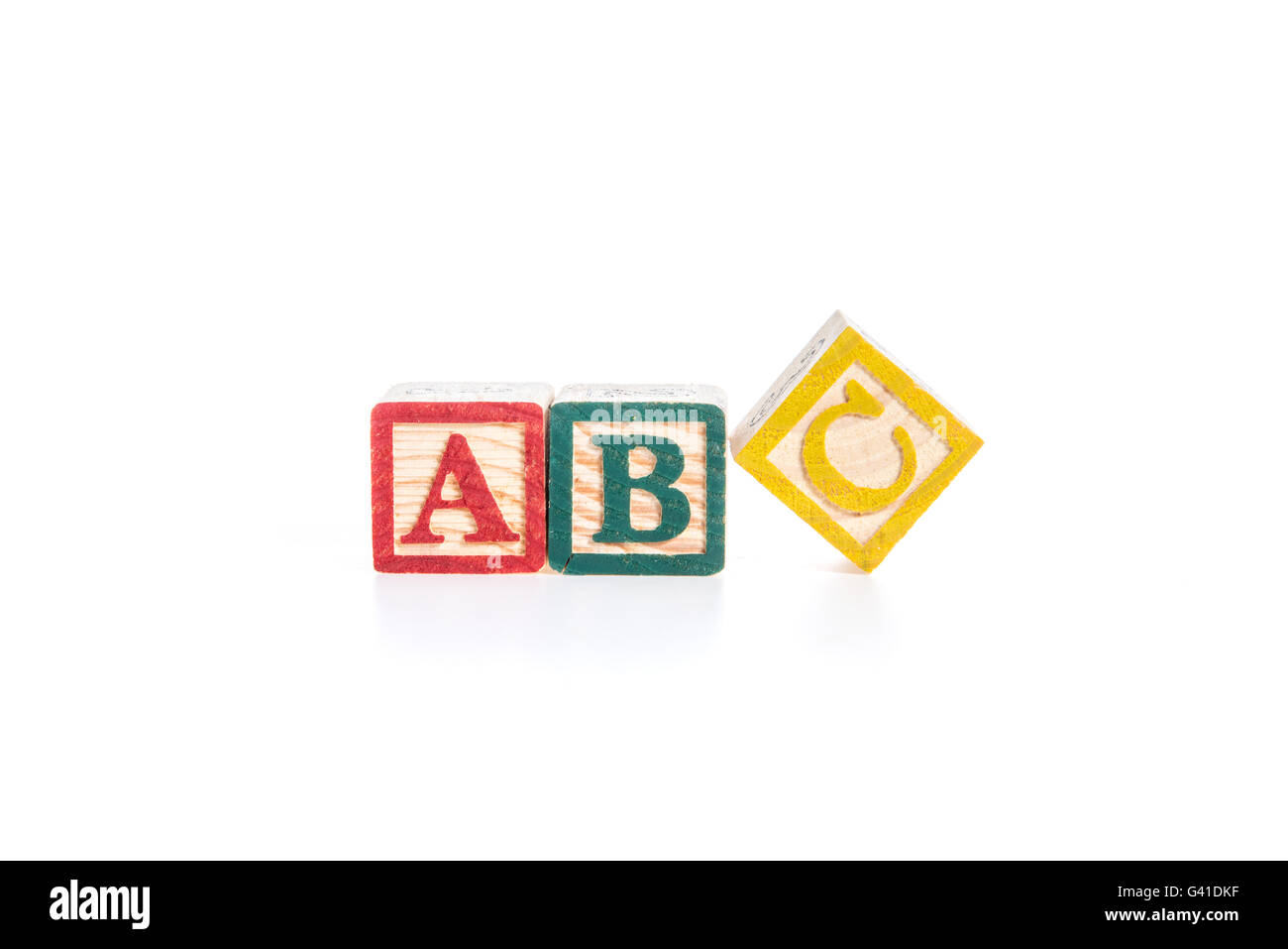 Photo d'un alphabet blocks spelling ABC isoler sur fond blanc Banque D'Images