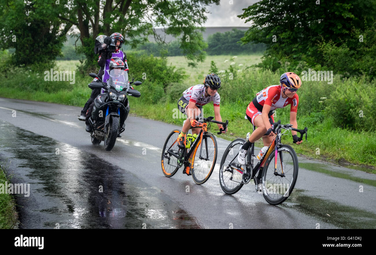 Aviva Womens Cycle Tour, Peloton, Ilmington, Warwickshire, UK Banque D'Images