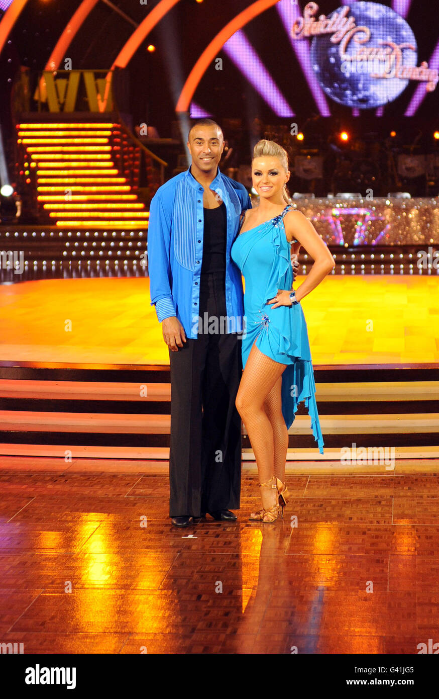 Colin Jackson et Ola Jordan, partenaire de danse, lors de la séance photo de Strictly Come Dancing the Live Tour à la Capital FM Arena de Nottingham. Banque D'Images