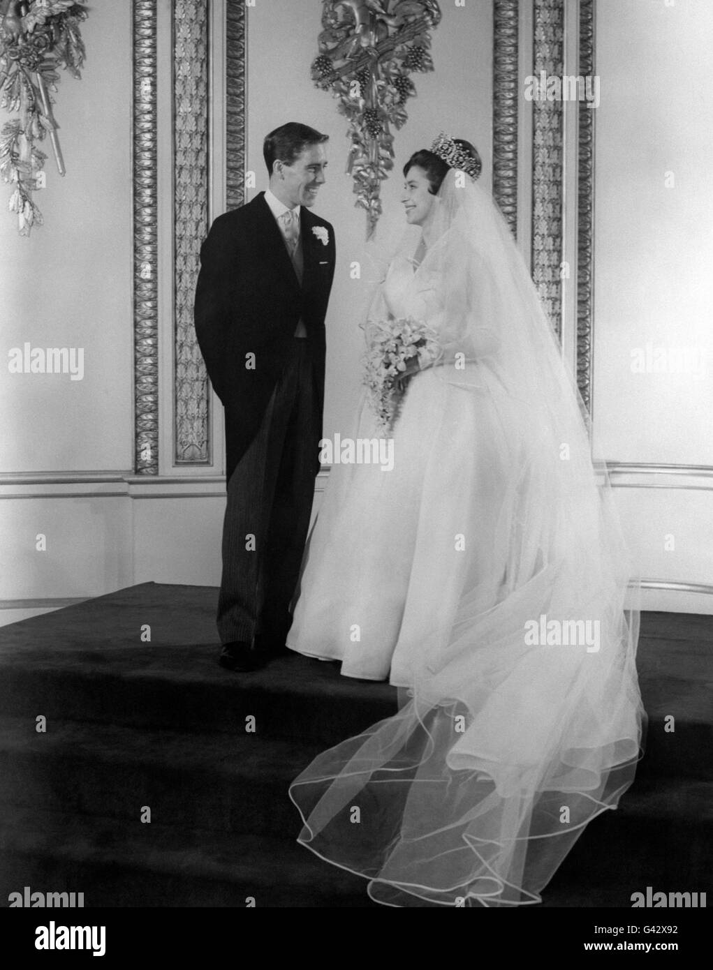 La mariée et le marié, la princesse Margaret et Antony Armstrong-Jones. Banque D'Images