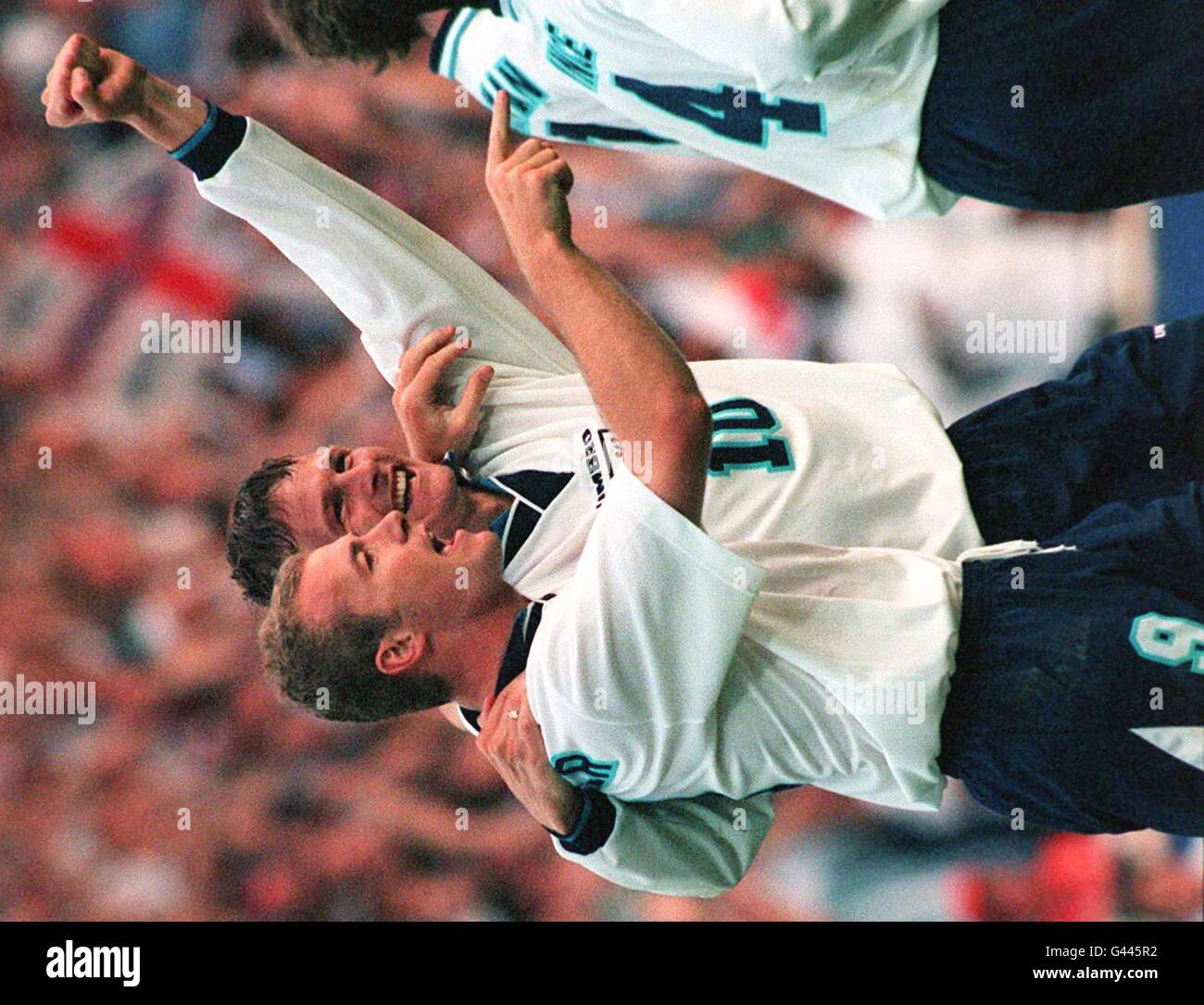 Programme Officiel EURO 96 - Angleterre Vs Pays-Bas (Hollande) à Wembley - Excellent état