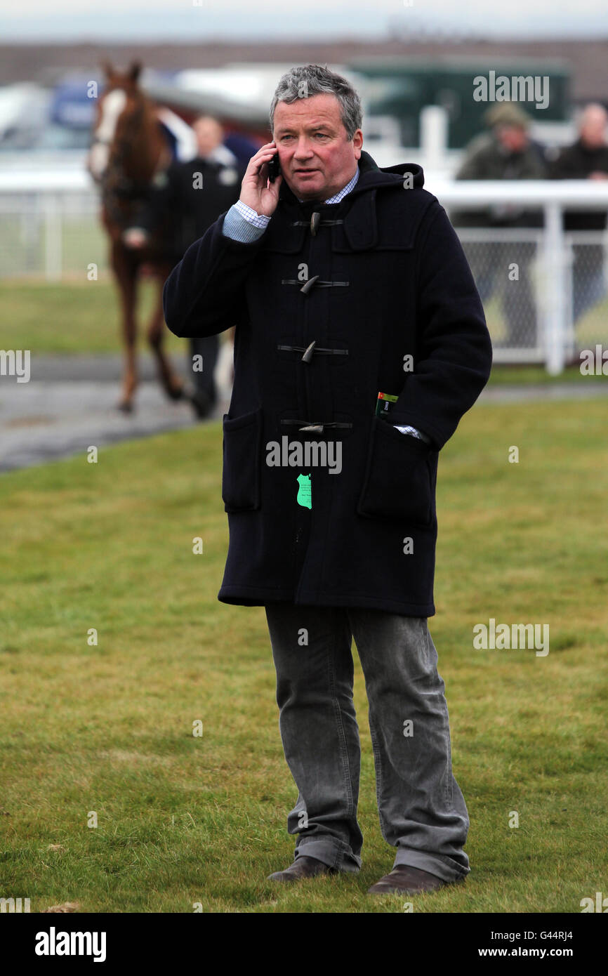 Courses hippiques, Hippodrome de Ludlow. Nigel Twiston-Davies, entraîneur Banque D'Images