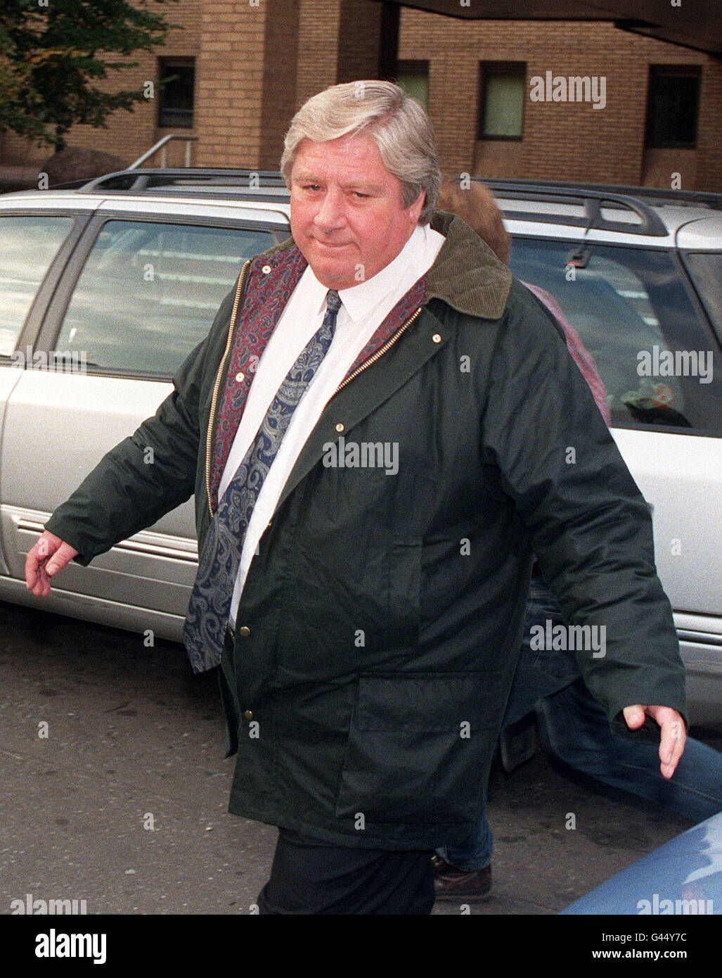 Patrick Southgate, directeur de pub, devant le tribunal de la Couronne de Southwark.Le 10.10.96, il a été reconnu coupable d'avoir volé une quantité d'argent appartenant au Dunblane Fund, qui a été créé dans son Poplar, pub de l'est de Londres, à la suite de la fusillade de Dunblane.Il a été reconnu coupable par un verdict de la majorité des dix contre deux et le 1.11.96 pour deux ans et demi d'emprisonnement.Voir PA Story COURTS Dunblane.Voir PA Story COURTS Dunblane.Photo de Michael Stephens/PA. Banque D'Images