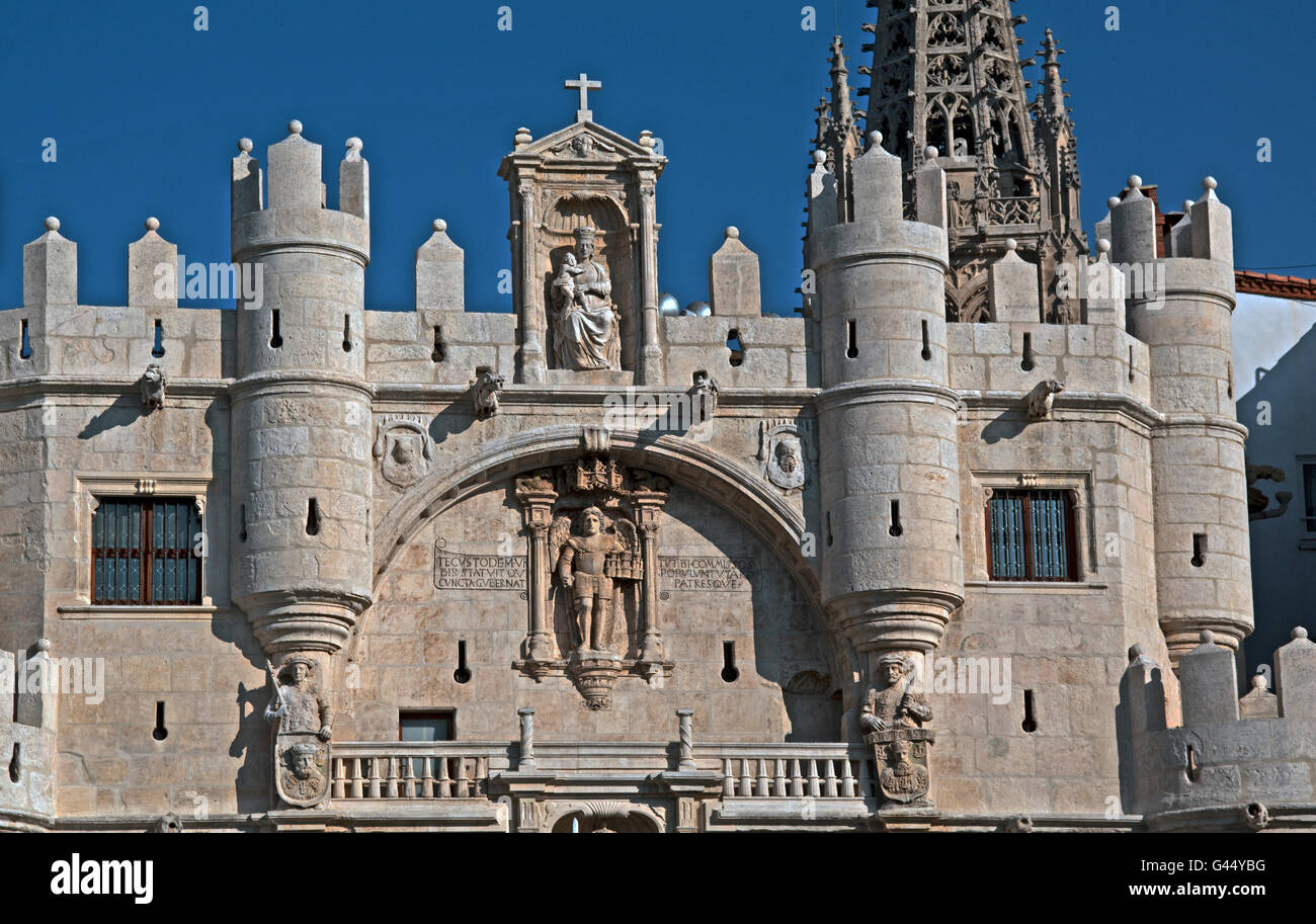 Haut de Santa Maria Arch, Arco de Santa Maria, Burgos, Castille et Leon, Espagne, Banque D'Images