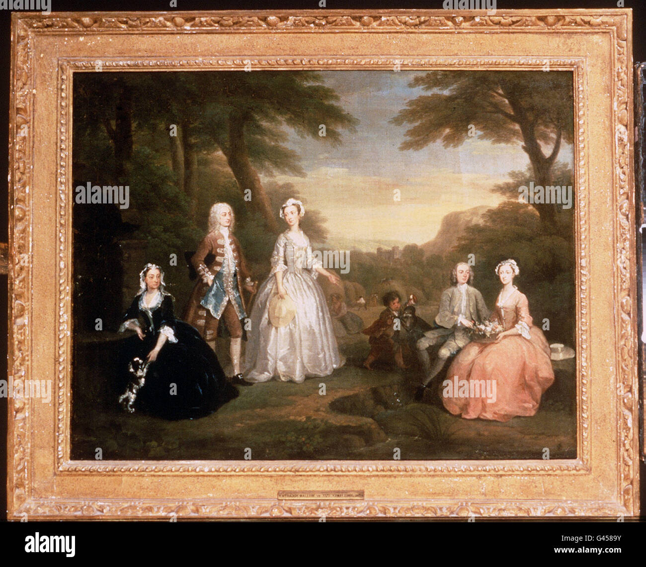 William Hogarth (1697-1764) 'The Jones Family conversation Piece 69 x 96,5 cm, huile sur toile) a été acquis par les Musées nationaux et les Galeries du pays de Galles dans une vente de traité privé organisée par Sotheby's de Londres.Photos PA. Banque D'Images