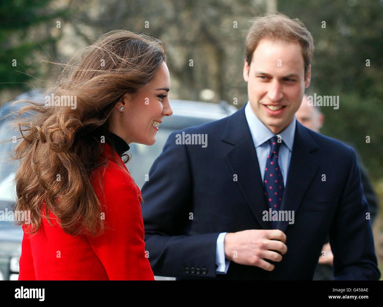 Le Prince William et Kate Middleton arrivent à St Andrews, en Écosse, avant une visite à l'Université de St Andrews, où le couple s'est rencontré pour la première fois. Banque D'Images