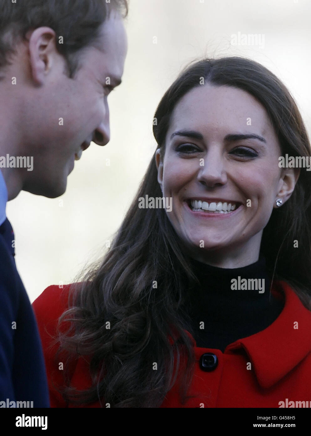 Prince William et Kate Middleton dans le Quadrangle à l'Université de St Andrews en Écosse. Banque D'Images