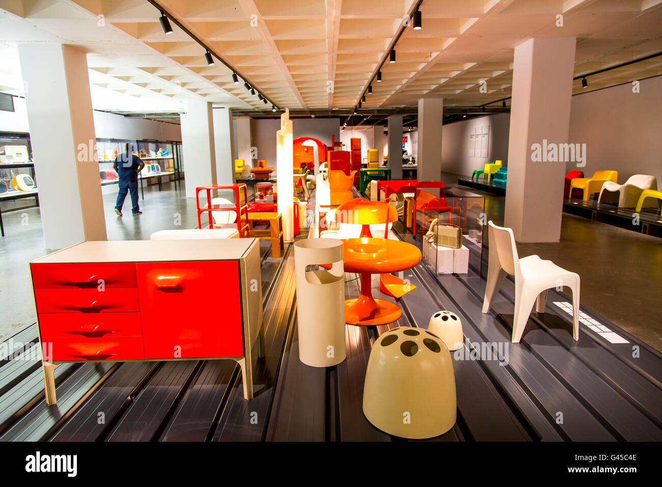 ADAM, Musée d'art et de design de l'Atomium, Bruxelles, exposition permanente Plasticarium, conception d'objets de la 70s en matières plastiques Banque D'Images