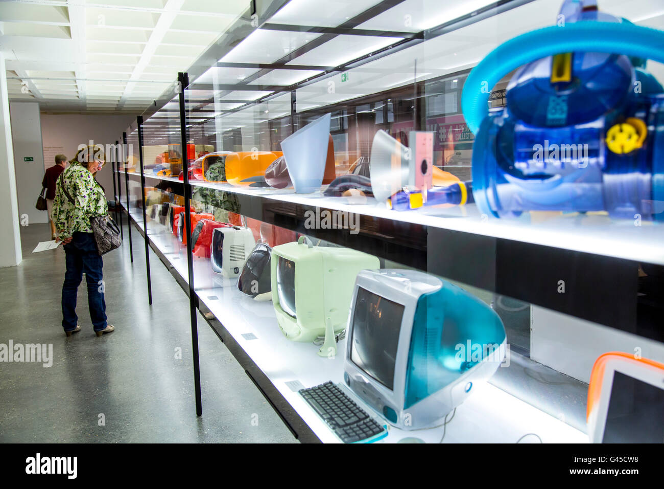 ADAM, Musée d'art et de design de l'Atomium, Bruxelles, exposition permanente Plasticarium, conception d'objets de la 70s en matières plastiques Banque D'Images