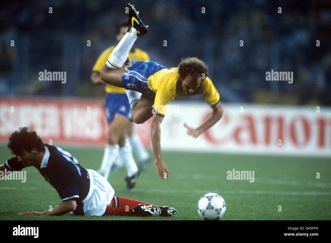 Football - FIFA World Cup Italia 90 - Groupe C - Brésil v Ecosse - Stadio Delle Alpi, Turin Banque D'Images