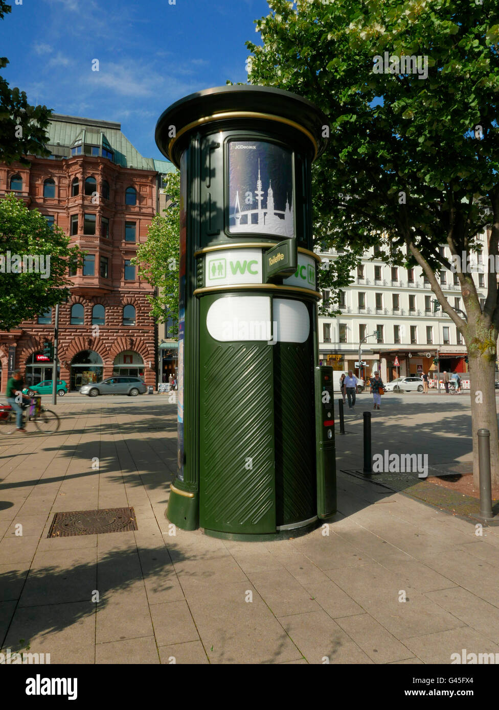 Europe Allemagne Hamburg Alster extérieur Toilettes publiques mobil Banque D'Images