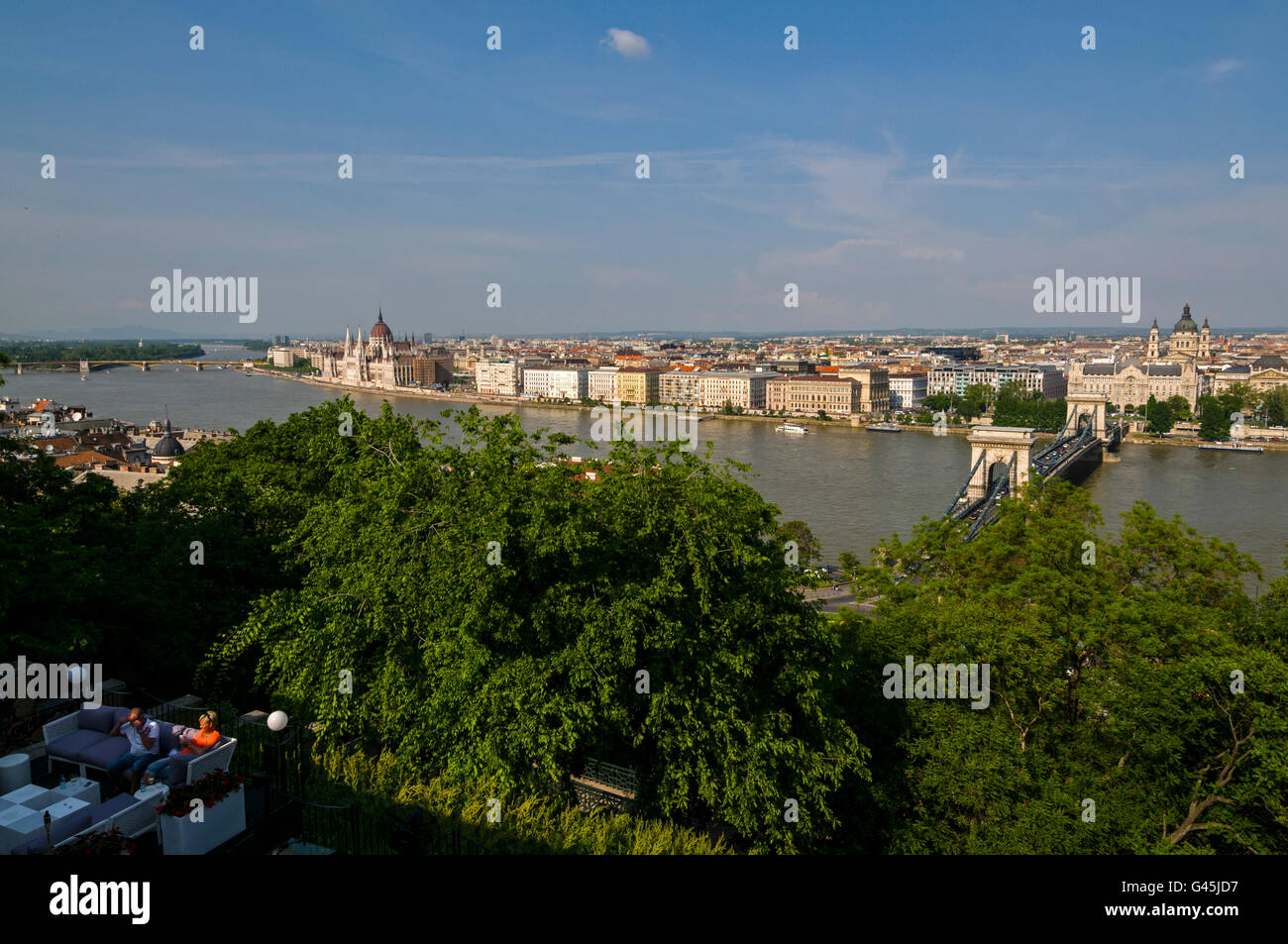 Horizon de la Danube avec le Pont des chaînes Széchenyi à Budapest en Hongrie Banque D'Images