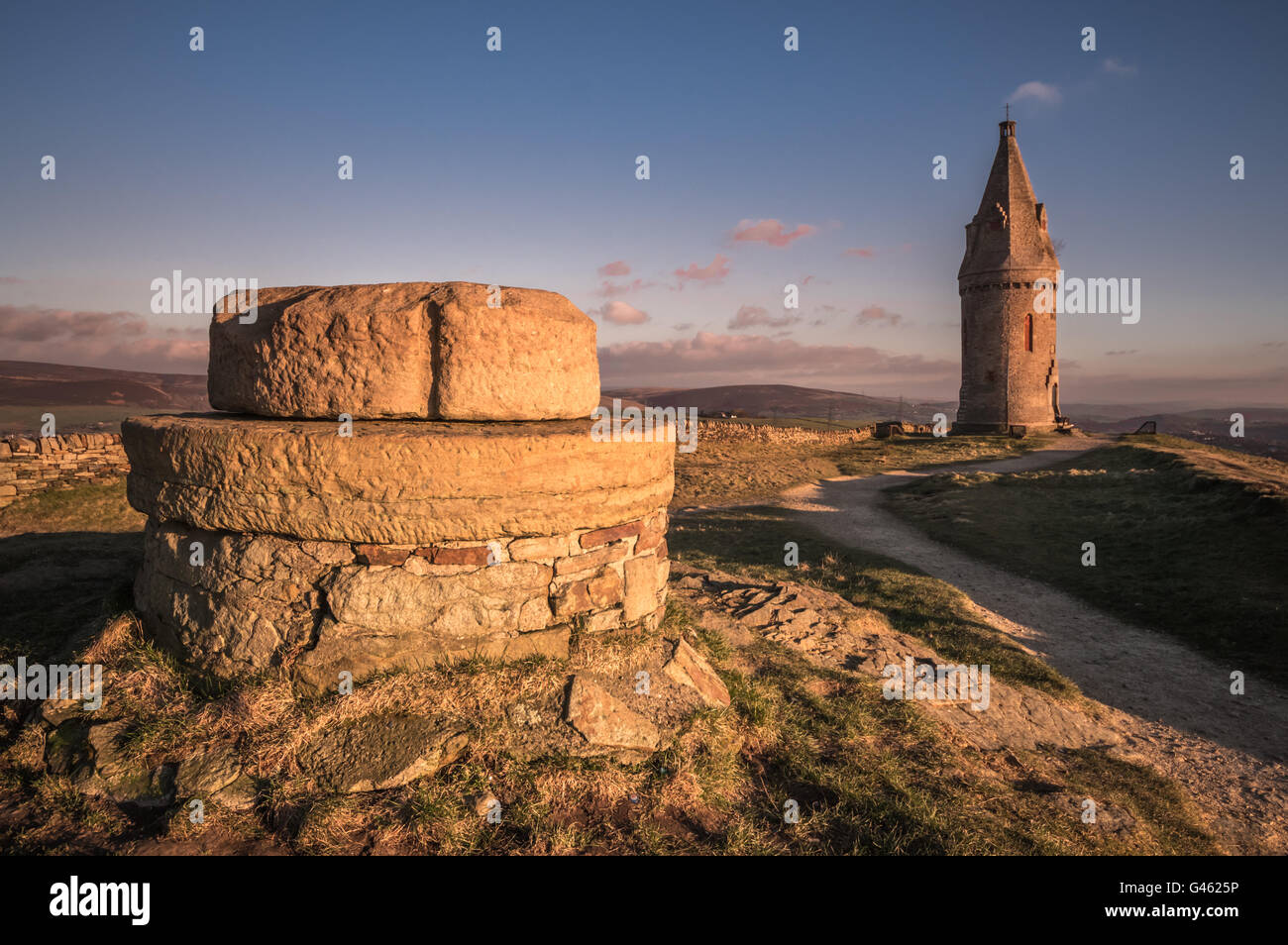 Hartshead Pike, Hill et Monument, Ashton en vertu de Lyne, Tameside Banque D'Images