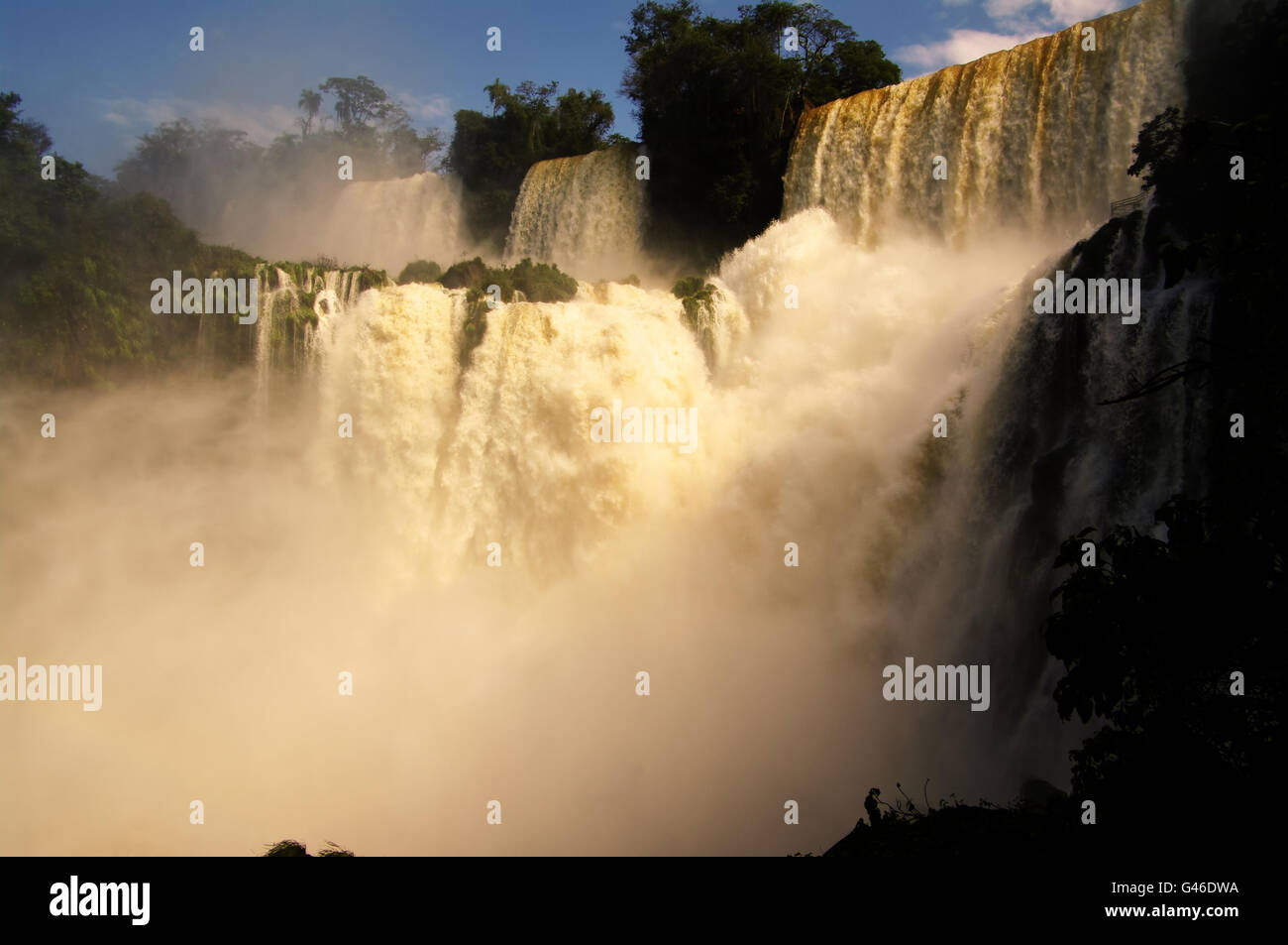 Chutes d'Iguacu puissant Banque D'Images