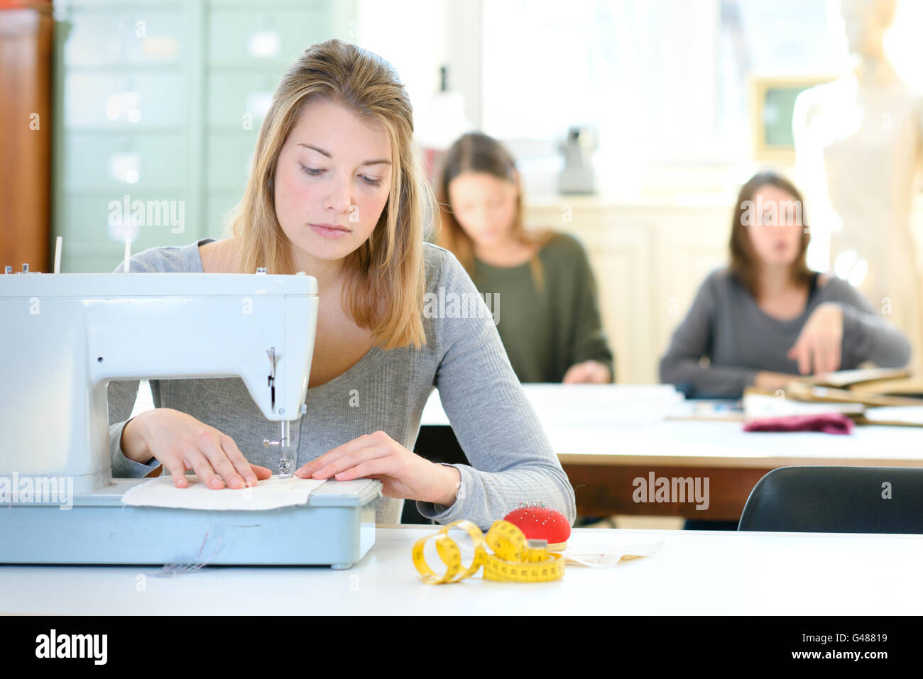 Cours de couture Banque D'Images