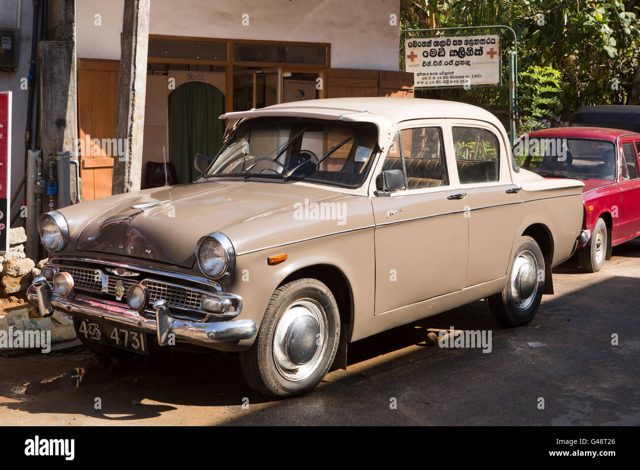 Sri Lanka, Mirissa, 1960 British fait Hillman Minx Voiture Banque D'Images