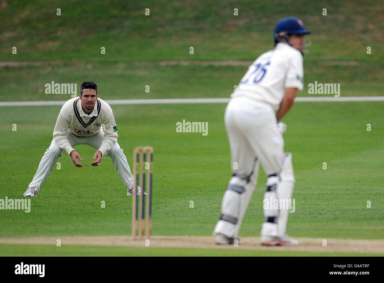 Cricket - Liverpool Victoria County Championship - Division 2 - Premier jour - Surrey v Essex - Whitgift School. Kevin Pietersen de Surrey sur le terrain Banque D'Images