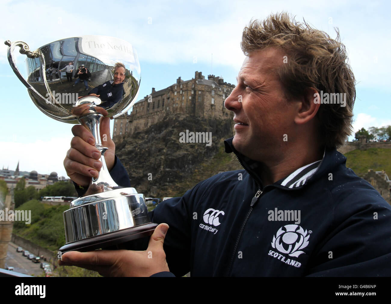 Rugby Union - Scotland Sevens Press Conference - APEX International Hotel.Graham Shiel, entraîneur-chef des services de rugby écossais, lors de la conférence de presse à l'APEX International Hotel d'Édimbourg. Banque D'Images Rugby Union - Scotland Sevens Press Conference - APEX International Hotel.Graham Shiel, entraîneur-chef des services de rugby écossais, lors de la conférence de presse à l'APEX International Hotel d'Édimbourg. Banque D'Images