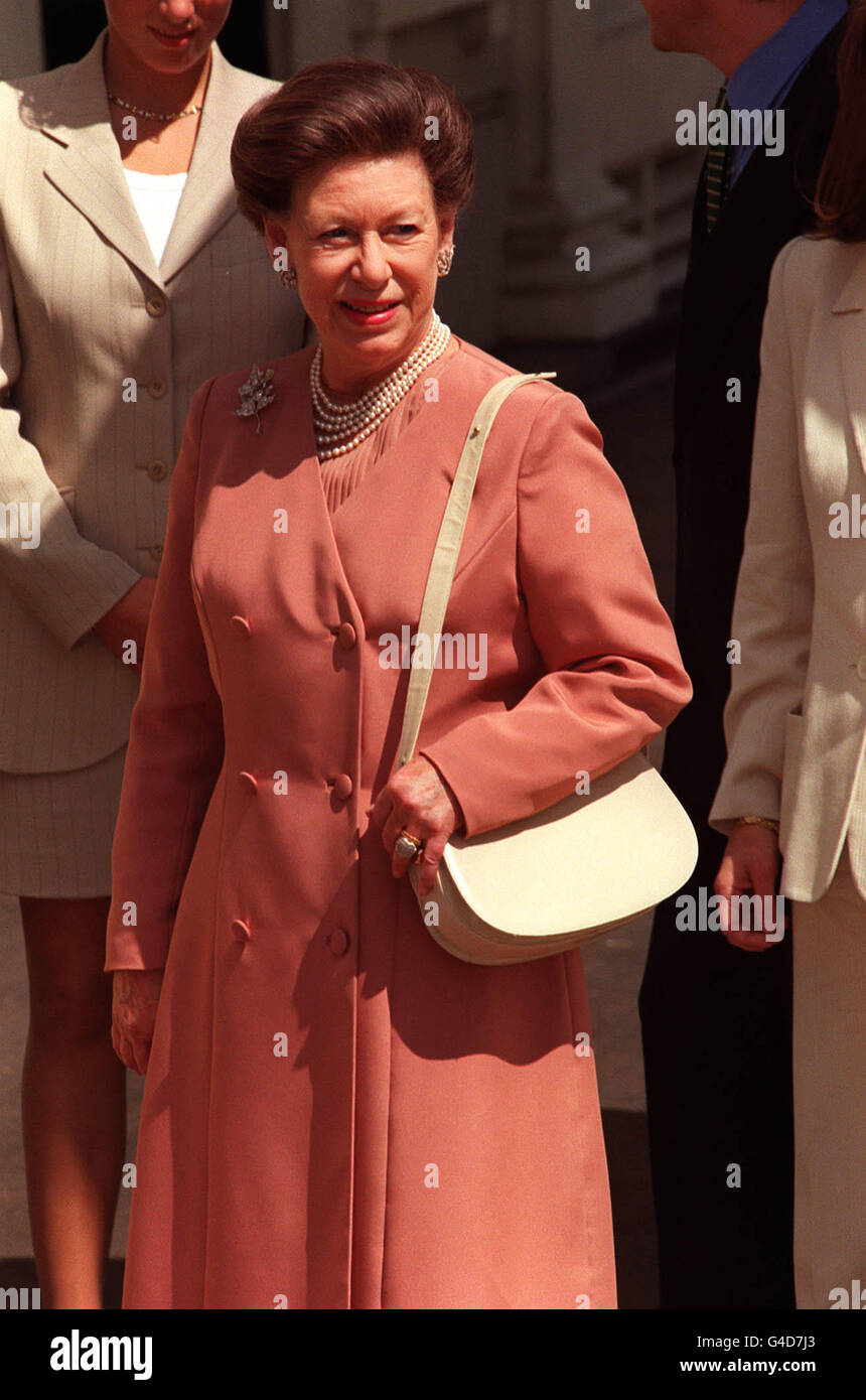 Recueillir des royals de reines-mères 98E ANNIVERSAIRE Banque D'Images