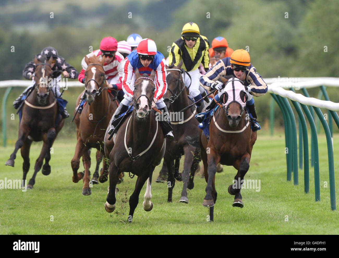 Horse Racing - Saison d'été - Hippodrome de Warwick Banque D'Images