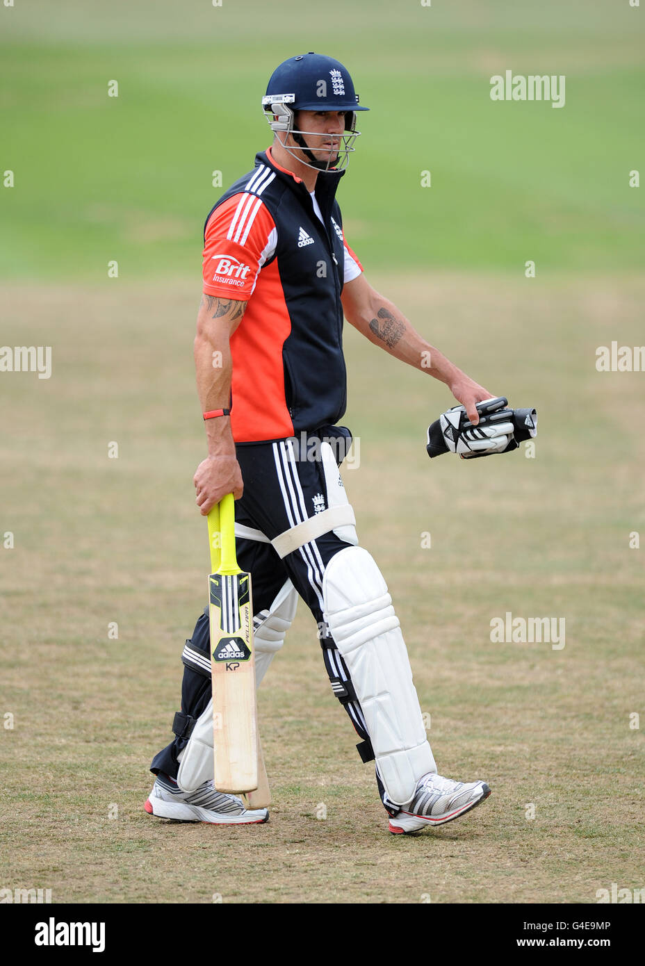 Kevin Pietersen, en Angleterre, lors d'une séance de filets au National Cricket Performance Centre, Loughborough. Banque D'Images