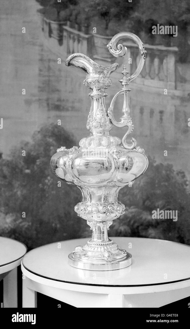 Sport - Exposition de trophées sportifs nationaux - Hutchinson House, Londres Banque D'Images