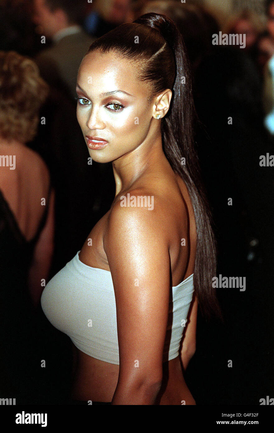 PA NEWS PHOTO 24/10/98 AMERICAN MODEL TYRA BANKS AU VH-1 FASHION AWARDS À NEW YORK. Banque D'Images