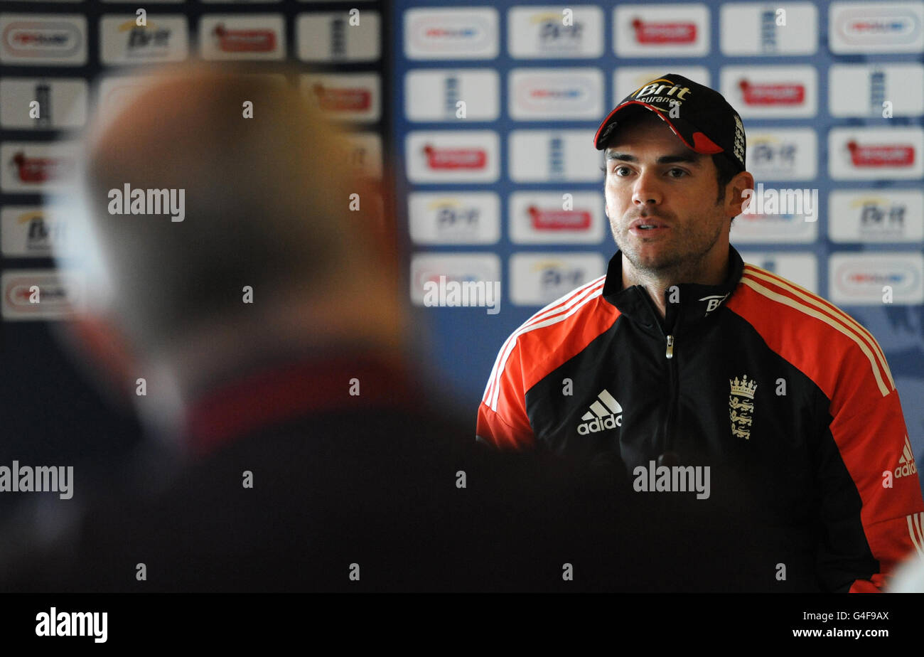 Cricket - npower second Test - Angleterre v Inde - Inde session filets - première journée - Trent Bridge.James Anderson d'Angleterre lors d'une conférence de presse à Trent Bridge, Nottingham. Banque D'Images