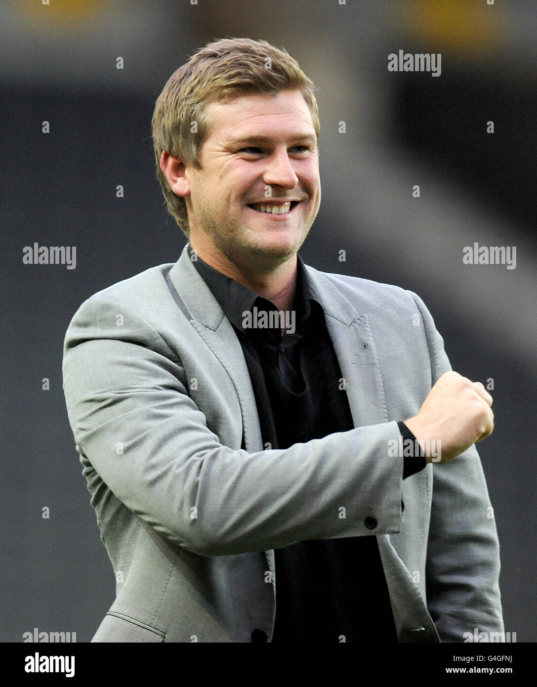 Football - Carling Cup - deuxième tour - Milton Keynes dons / Brentford - Stadium:mk. Karl Robinson, directeur de la Dons de Milton Keynes Banque D'Images