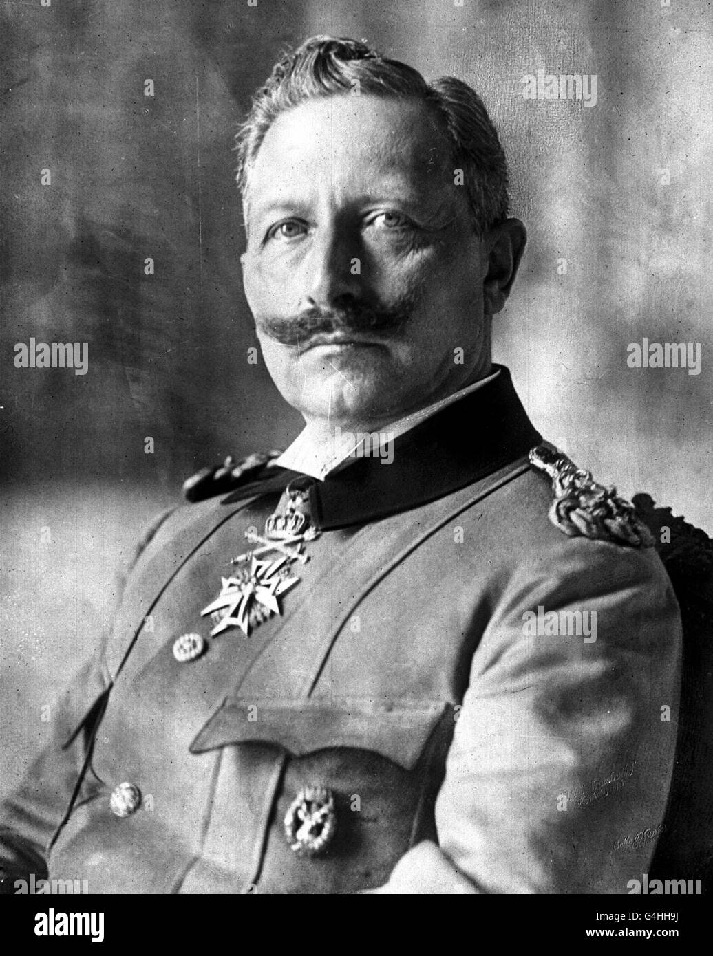 Allemand kaiser wilhelm ii en uniforme militaire Banque de