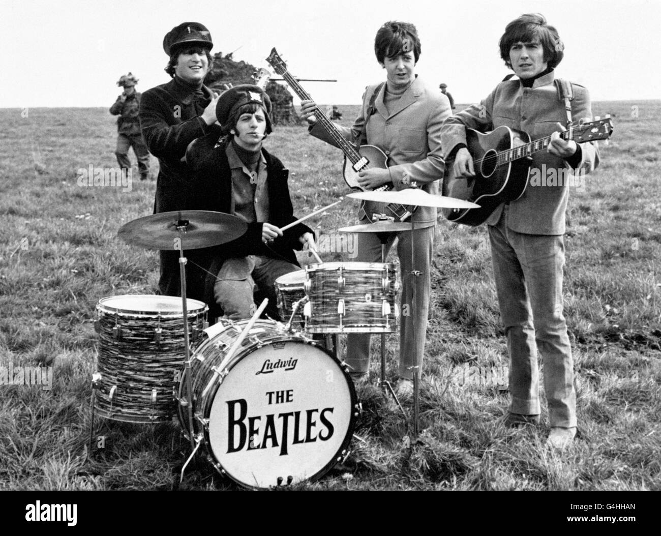 Musique - Les Beatles Tournage 'Aide' - plaine de Salisbury Banque D'Images