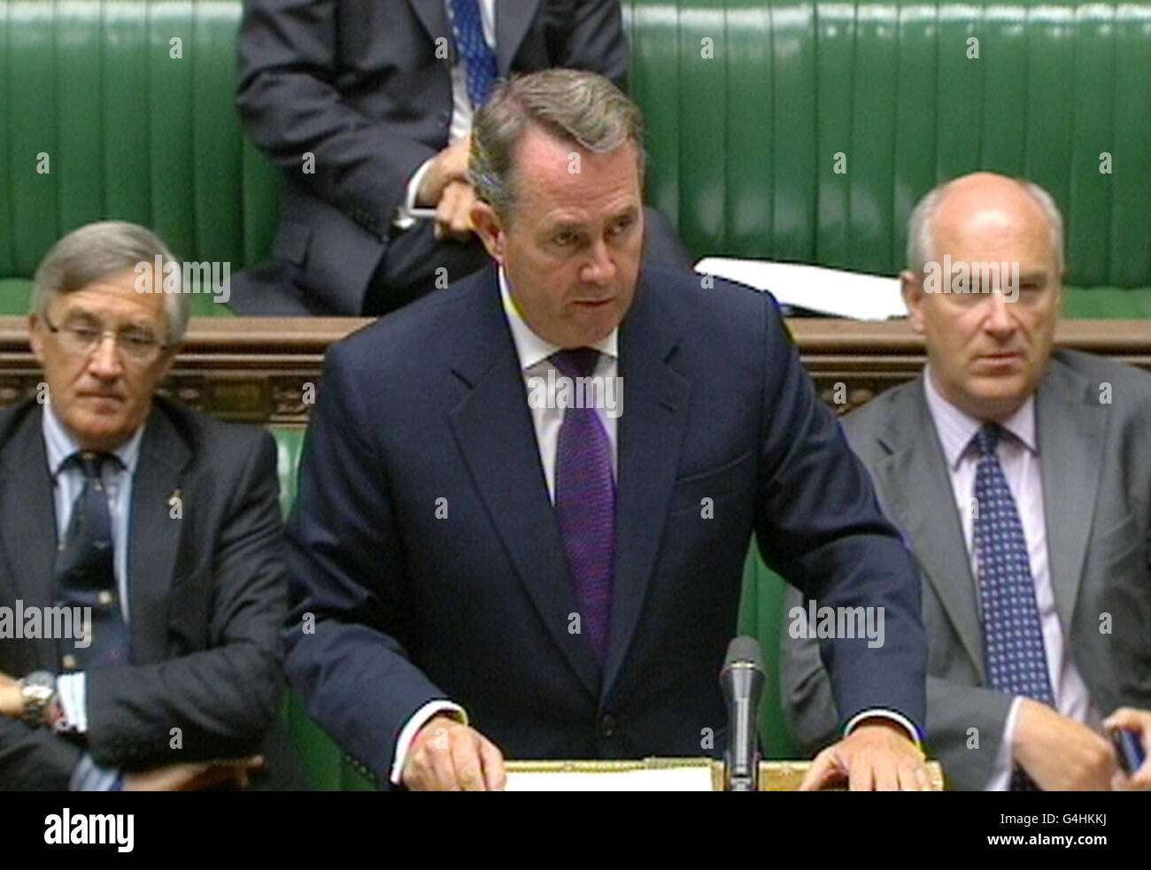 le secrétaire à la Défense Liam Fox fait une déclaration à la Chambre des communes de Londres, alors que l'enquête publique sur la mort de Baha Mousa concluait qu'il avait « un épisode effroyable de violence gratuite grave ». Banque D'Images