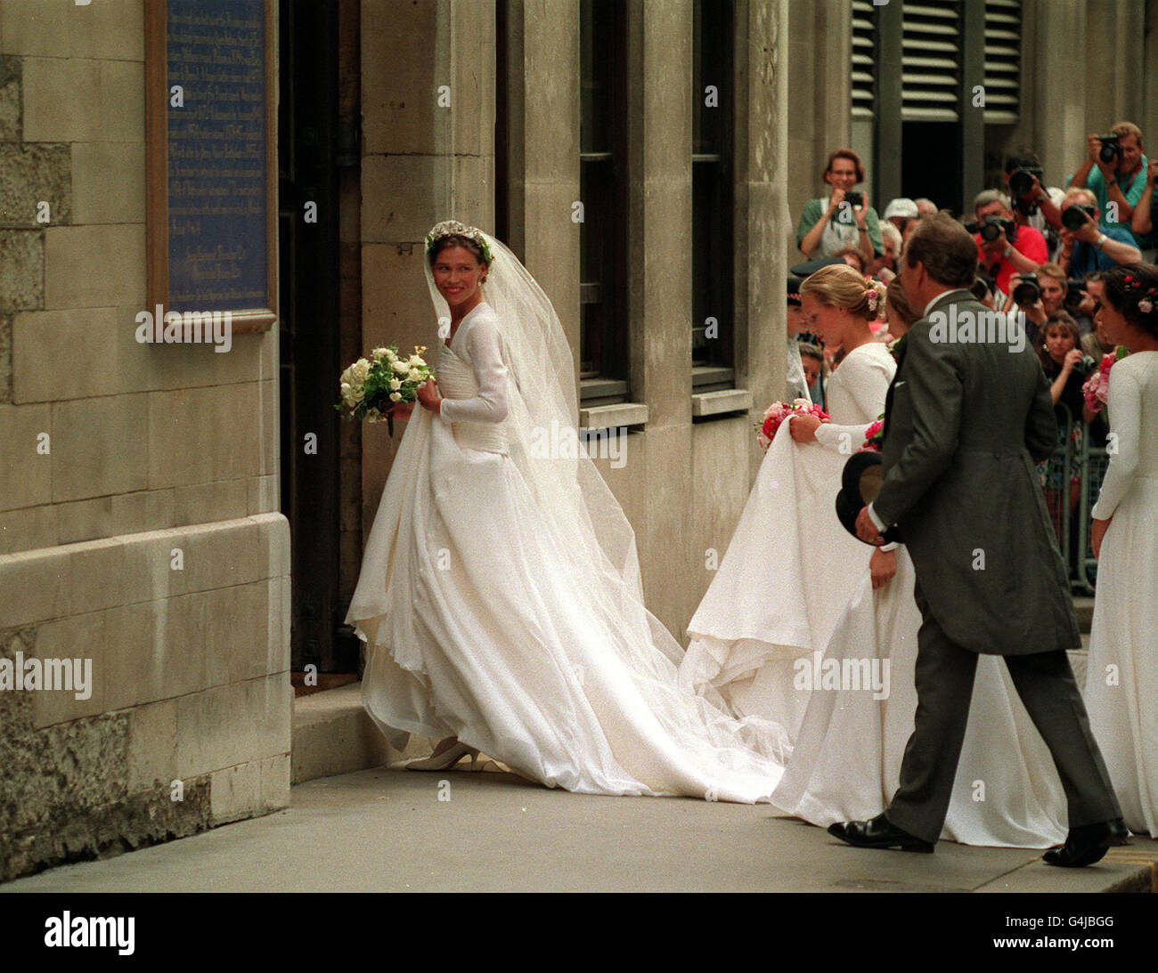 Image - Lady Sarah Armstrong-Jones et Daniel Chatto Mariage - Eglise St Stephen Walbrook Banque D'Images