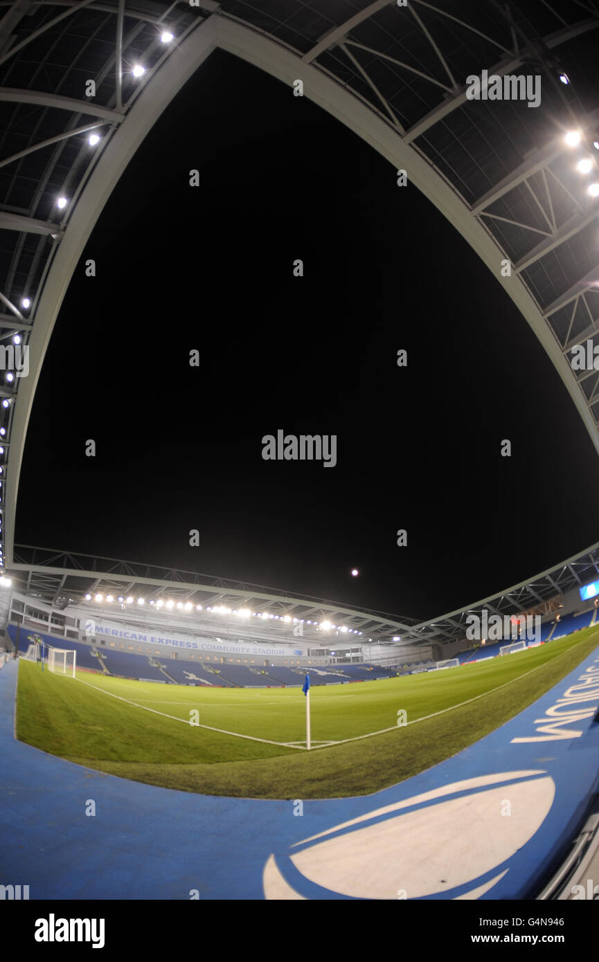 Football - moins de 19 ans International friendly - Angleterre / Danemark - AMEX Stadium.Vue sur Brighton et le stade American Express Community de Hove Albion Banque D'Images Football - moins de 19 ans International friendly - Angleterre / Danemark - AMEX Stadium.Vue sur Brighton et le stade American Express Community de Hove Albion Banque D'Images