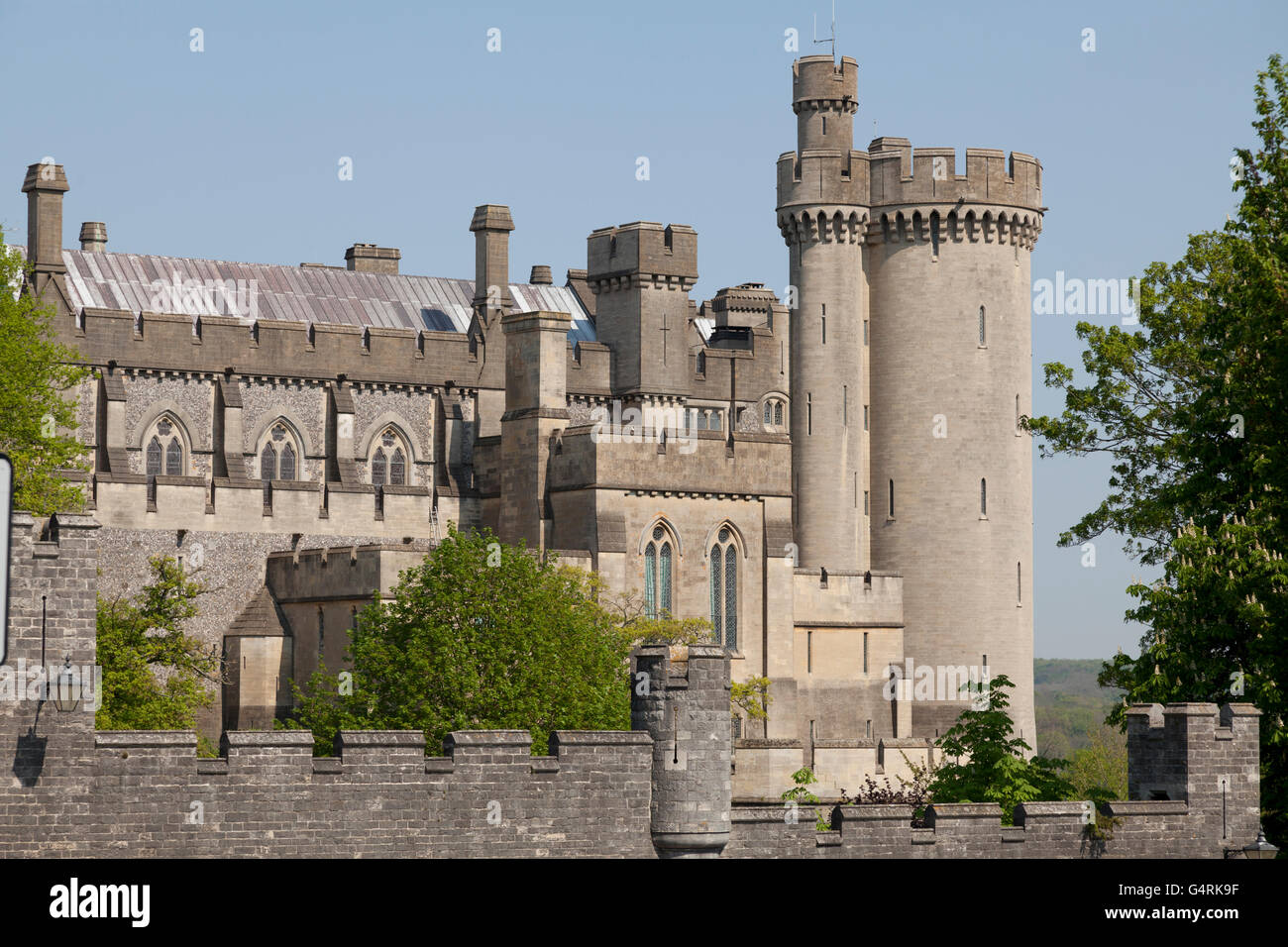 Arundel Castle tours et tourelles, Arundel, West Sussex, Angleterre, Royaume-Uni, Europe Banque D'Images