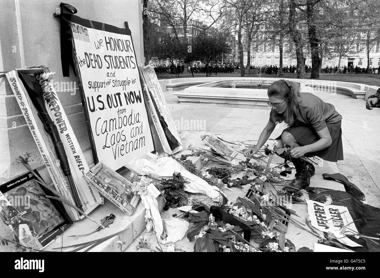 Politique - Manifestation anti-guerre - Ambassade Américaine, Grosvenor Square, Londres Banque D'Images